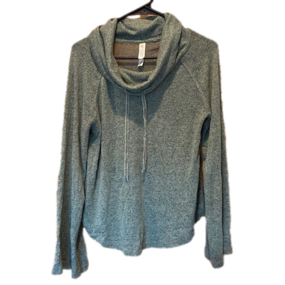 Green Cowl Neck Long Sleeve Shirt with Bell Sleeves - Picture 1 of 2